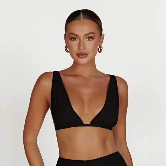 NWT MESHKI Daisie Chiffon Top M - Picture 1 of 4